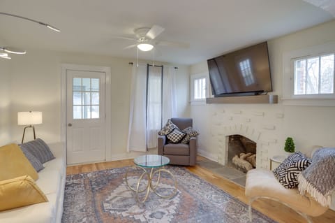 South Bend Vacation Rental | 3BR | 2BA | 3 Steps to Enter | 1,500 Sq Ft