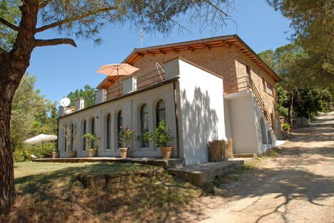 FORESTERIA 3 is the apartment with the french widows.