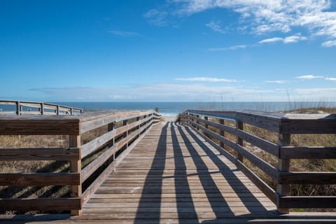 Beach/ocean view