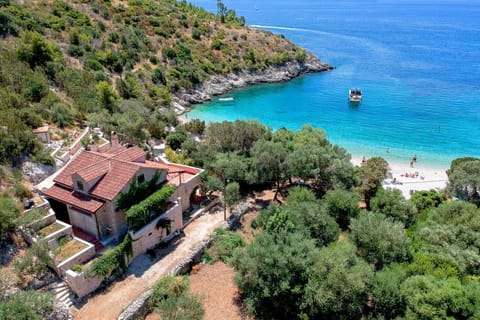Villa Benedeta, Dubovica bay Island Hvar (1)