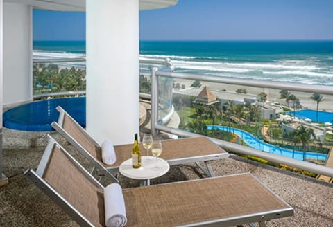 Cozy 1-bedroom resort with fitness room, WiFi in enchanting San José del Cabo Resort in San Jose del Cabo