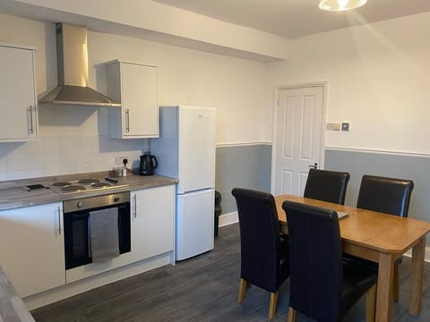 Modern spacious kitchen diner