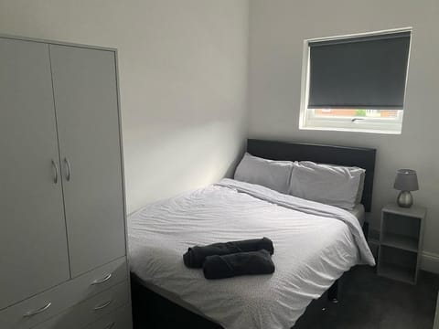 Double Bedroom 1
