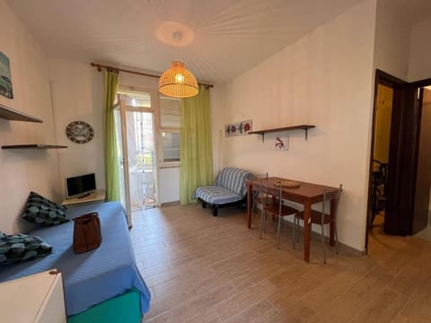 PR - nice apartment in Follonica Eigentumswohnung in Follonica