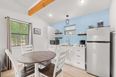 Seating for four in the kitchenette.