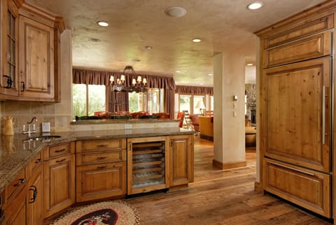 Indoors, Floor, Flooring, Hardwood, Cabinet