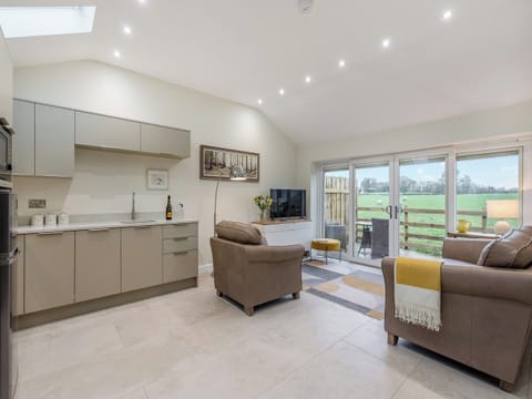 Open plan living space | Mabels Stable, Clitheroe