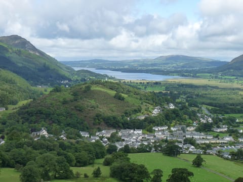 During your stay you can visit Derwentwater and the surrounding fells