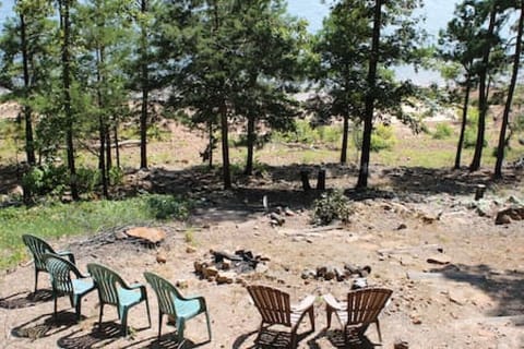 Great Waterfront Views