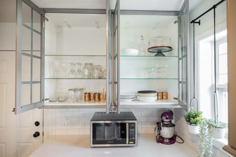 Set the perfect table with a full set of plates and crystal glassware—ideal for a stylish meal or toast!