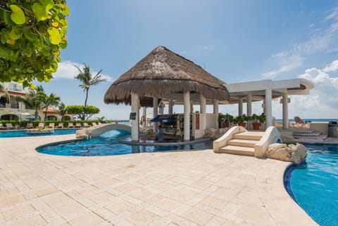 Indoor pool, outdoor pool