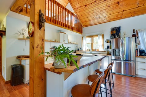 Kitchen | Coffee Maker | Toaster | Tea Kettle