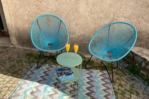 Your perfect outdoor spot you will enjoy all day long!