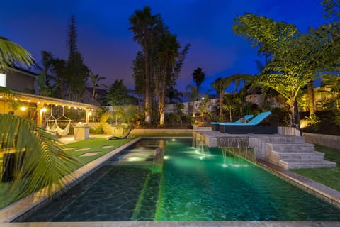 "The backyard was amazing, especially the pool and jacuzzi and the house was very clean and welcoming."