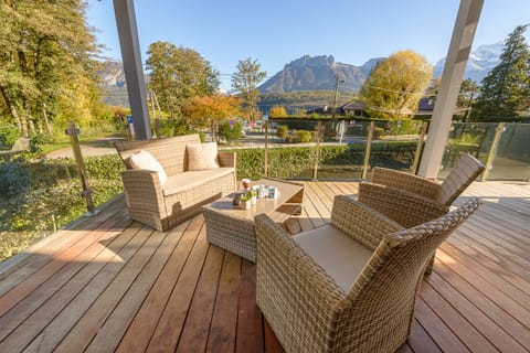 Charming villa with lake view - Saint-Jorioz 