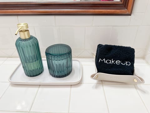 Shower, eco-friendly toiletries, hair dryer, towels