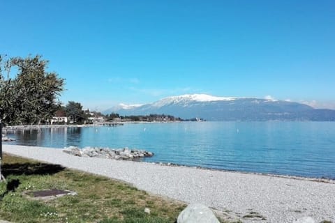 Beach nearby, sun loungers