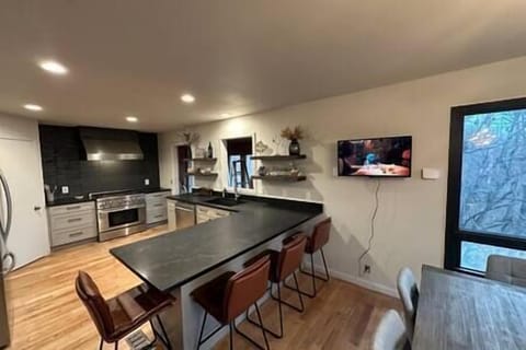 96560bdd 50a7 45d6 a780 19b85766f851