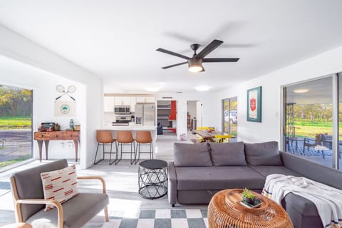 "Great place for family to get away! Lots of room to relax." (-Allyson)