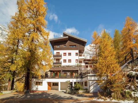 Holiday Home Exterior [winter]