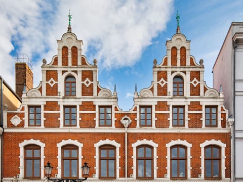 Immediate Surroundings [summer] (<1 km)