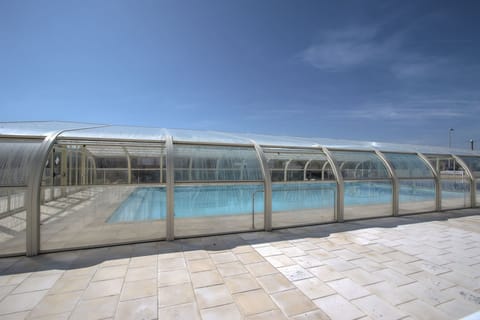 Holiday Home Swimming Pool
