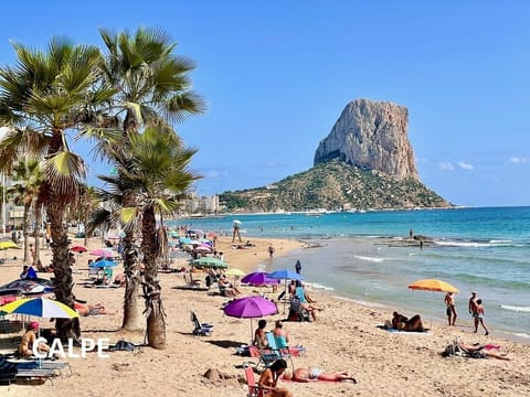 Beach nearby, sun loungers