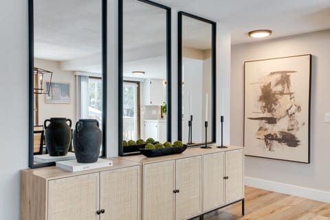 Dining room alt view