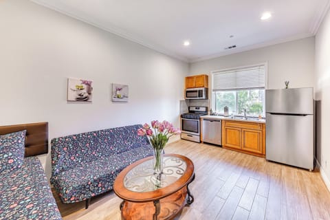 Kitchen | Full Futon | Cooking Basics | Smart TV