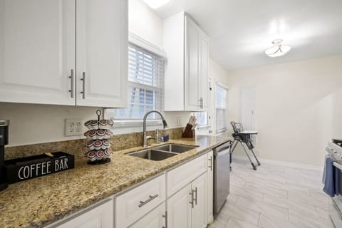 Full Size Kitchen Area with Coffee Bar