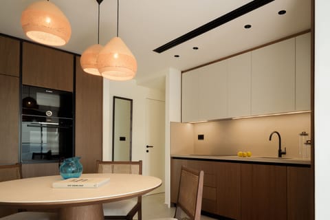 An aspect of the amazing kitchen and dining area