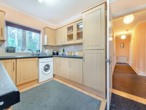 Kitchen | Ffynnon Ni - Barbrook Holidays, Martleytwy, near Narberth