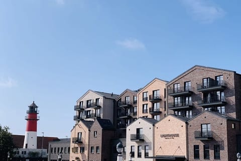 Surroundings [summer] (1-5 km)