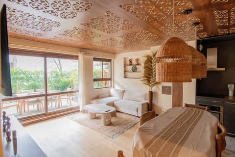 03 Salon okok