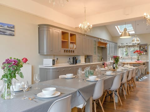 Kitchen/diner | Houndsfield, Ilfracombe