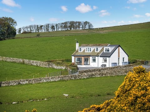 Setting | High Auchenlarie Cottage, Near Gatehouse of Fleet