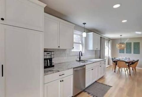 Kitchen with plenty of counter space