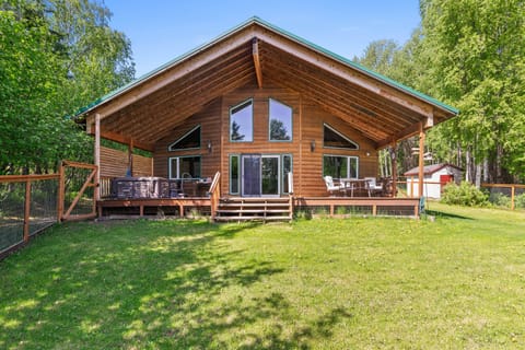 Wasilla Vacation Rental | 2BR | 2BA | 2,083 Sq Ft | 4 Steps Required