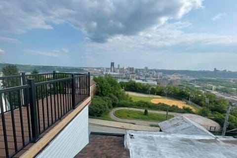 Ac063103 9116 4990 a493 cb9bf5d289f5