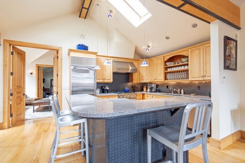 Sizable Kitchen island with bar seating