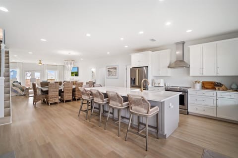 006 The Anchored Lighthouse Open Floor Plan Kitchen