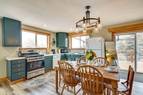 Kitchen | Basic Cooking Essentials | Drip Coffee Maker | Dishwasher