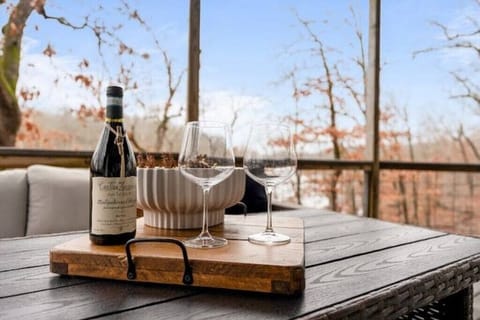 Downstairs deck with amazing lake view