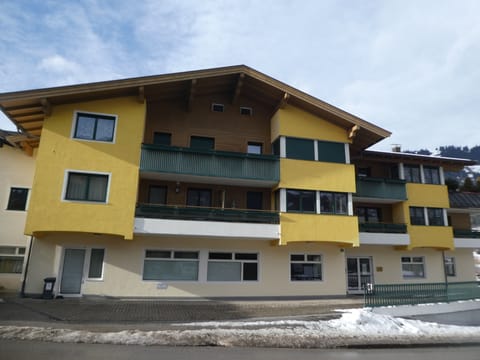 Holiday Home Exterior [winter]