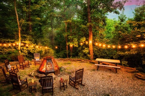 Gather around the fire pit with ample seating for s'more making and storytelling