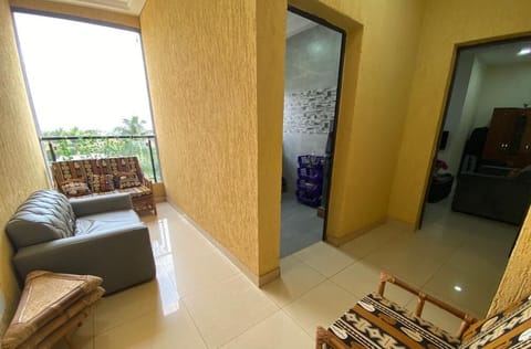 Cosy, peaceful, large, Fully equipped studio in Sogbossito-Lomé\n With a balcony Condo in Lomé