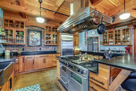 Chef's Kitchen | Cooking Basics