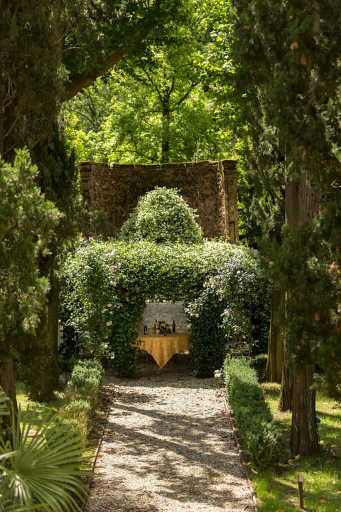 Activities, Amenities, Balcony / Terrace / Patio, Building Exterior, Pool, Spring, Summer