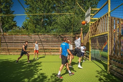 Sport court