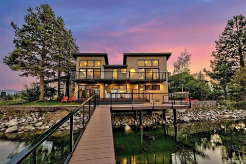 Elegance on the Water